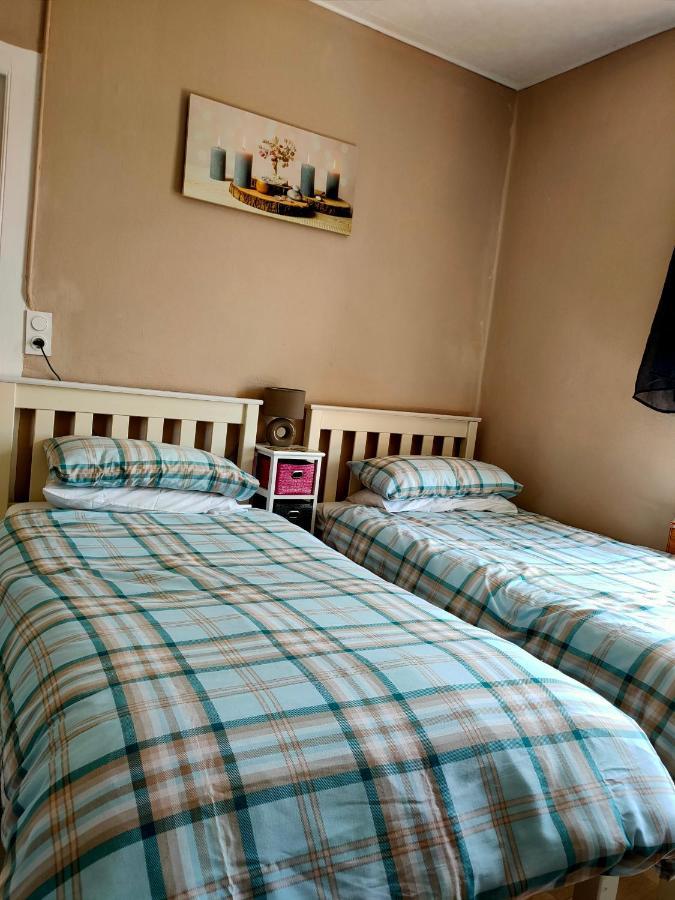 Gouarec Bed & Breakfast Lanrivain Eksteriør billede